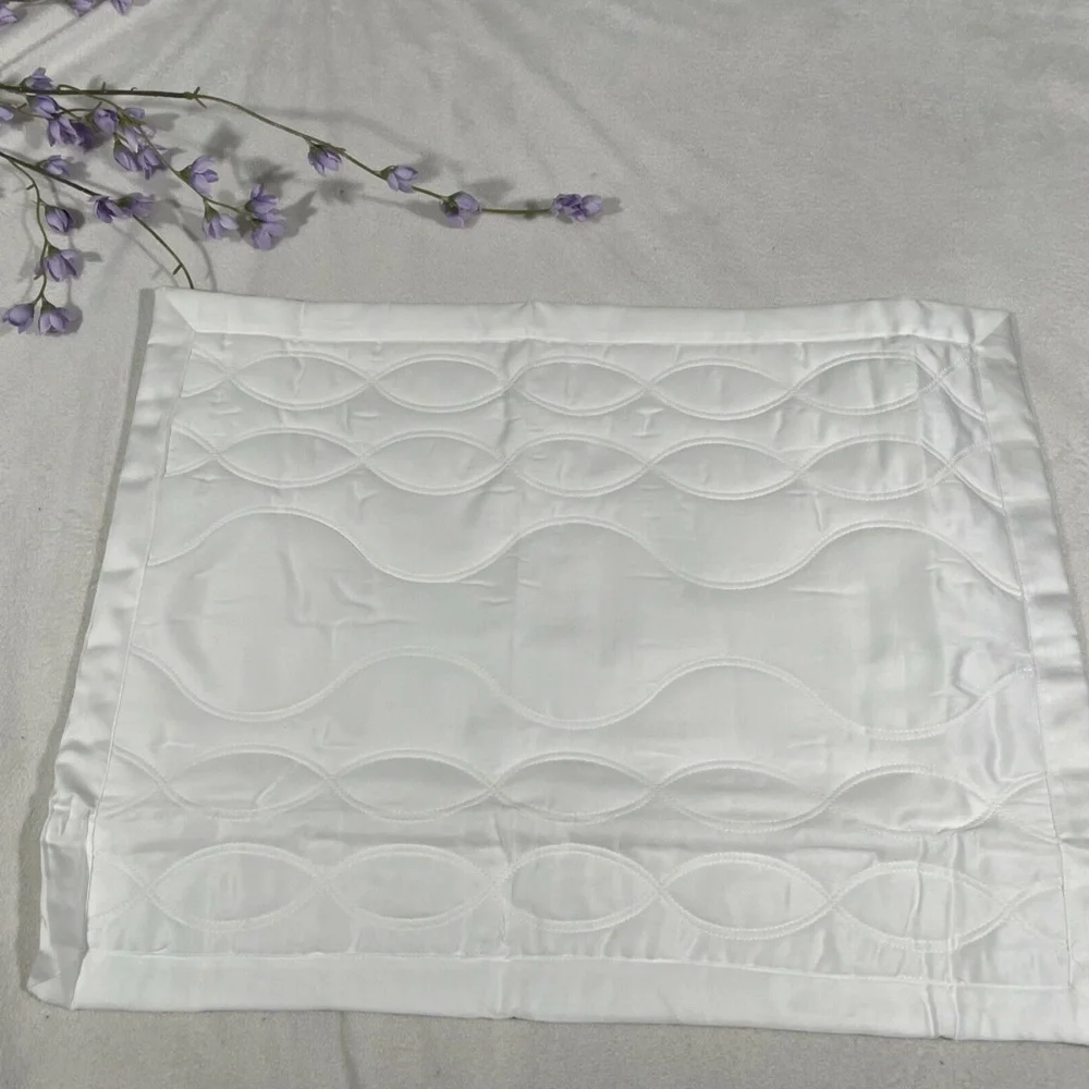 NIB Sferra Franca‎ Quilted [ 1 Boudoir ] Pillow Sham in White